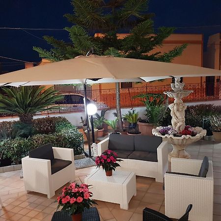 Il Giardino Di Elda Hotell Melissano Eksteriør bilde